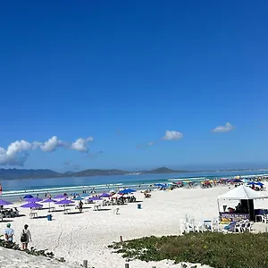https://apartamento-aconchegante-praia-do-forte.cabofriohotels.org